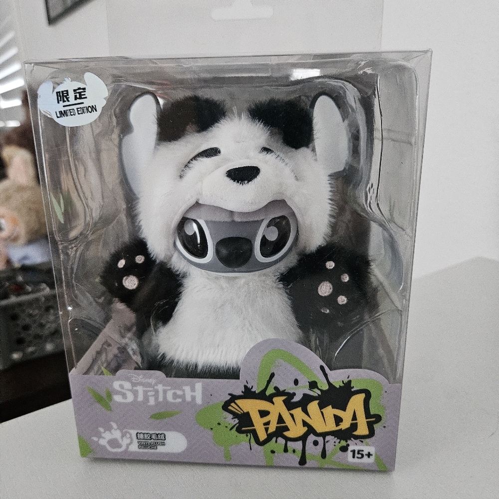 Disney Miniso Stitch Collectible Vinyl Figure